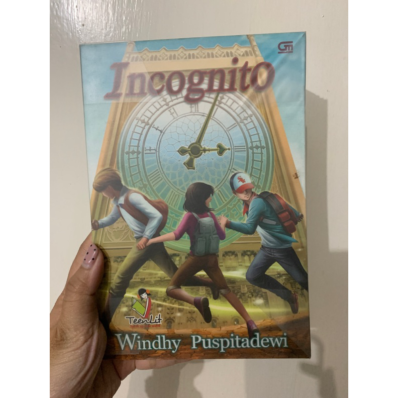 PRELOVED NOVEL: Incognito by Windhy Puspitadewi