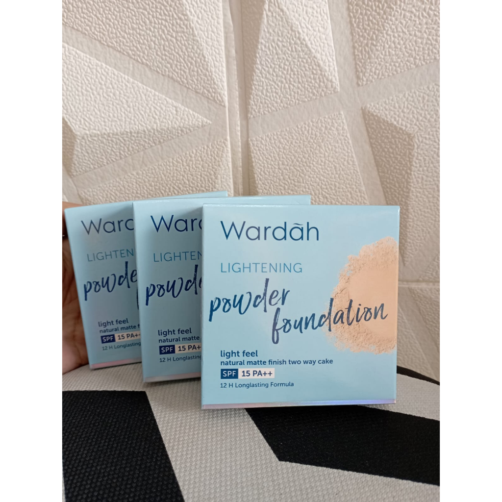 WARDAH LIGHTENING POWDER FOUNDATION NATURAL