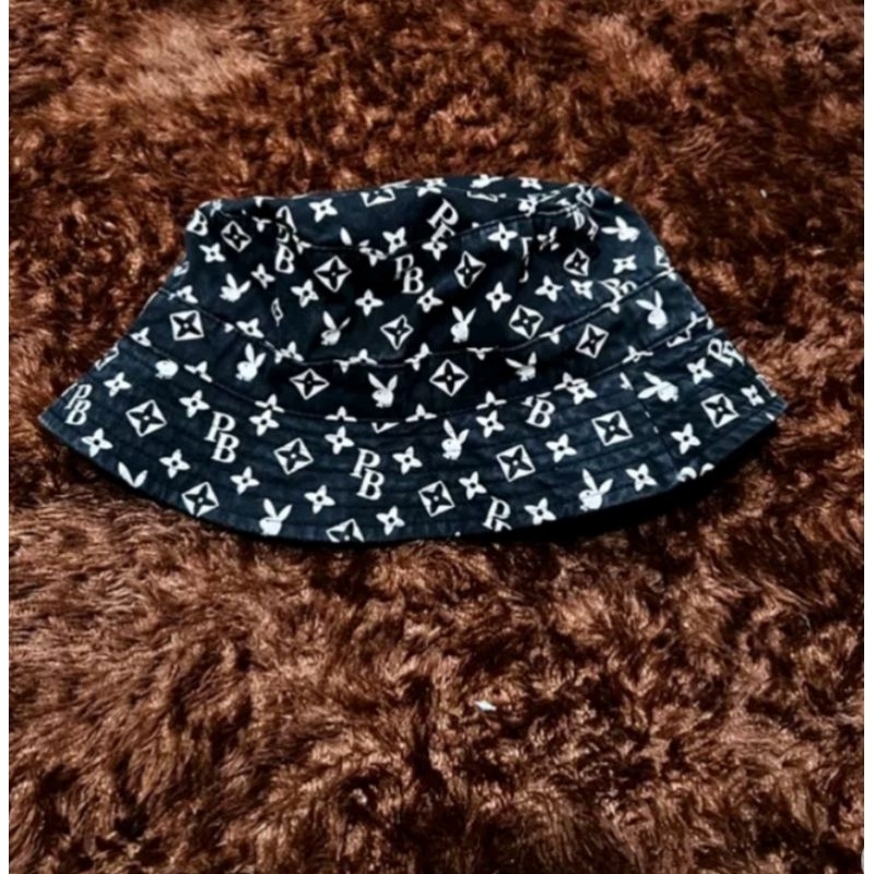 Topi Playboy Vintage
