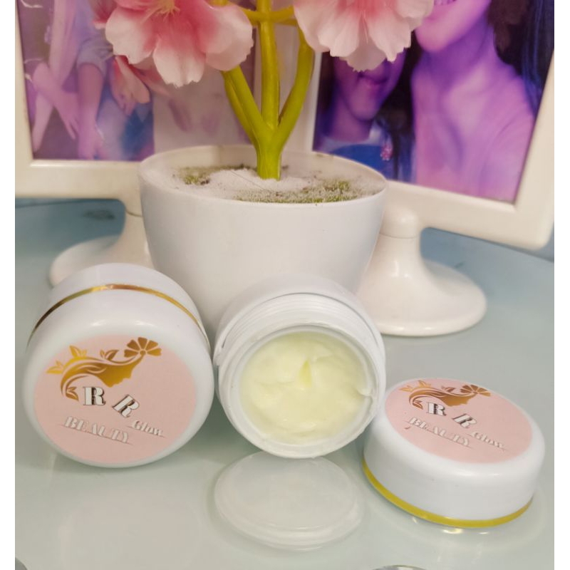 CREAM MALAM PEMUTIH WAJAH RR GLOW BEAUTY 15 gr