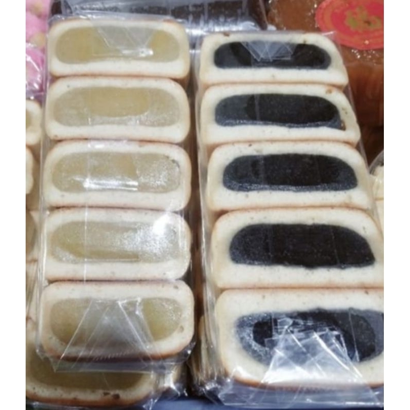 

kue pia mata/pia potong sebungkus isi 5pc khas kalimantan