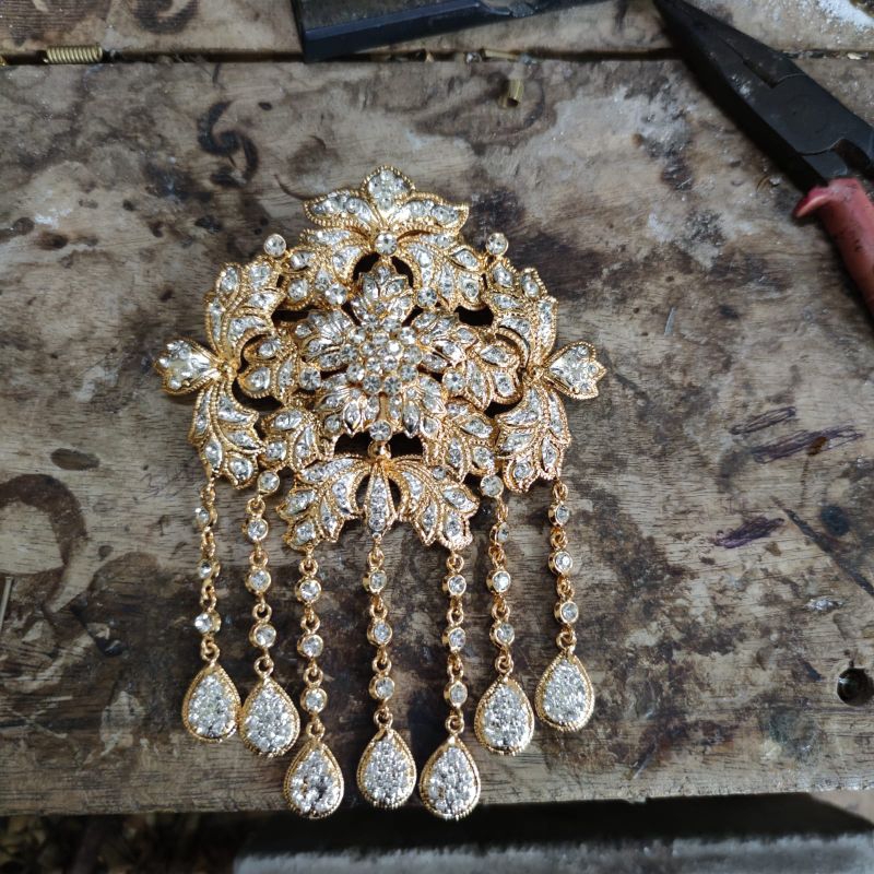 Bros Diamond Lapis Emas Sepuh besar
