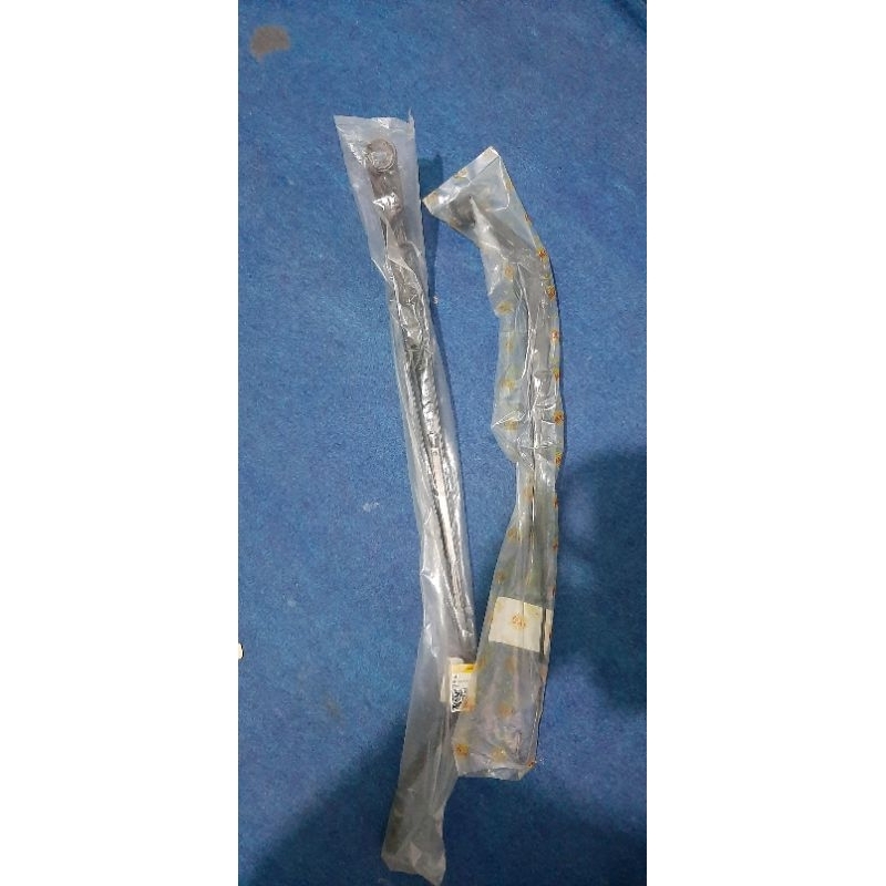 Wiper Arm Innova Tahun 2005 - 2010