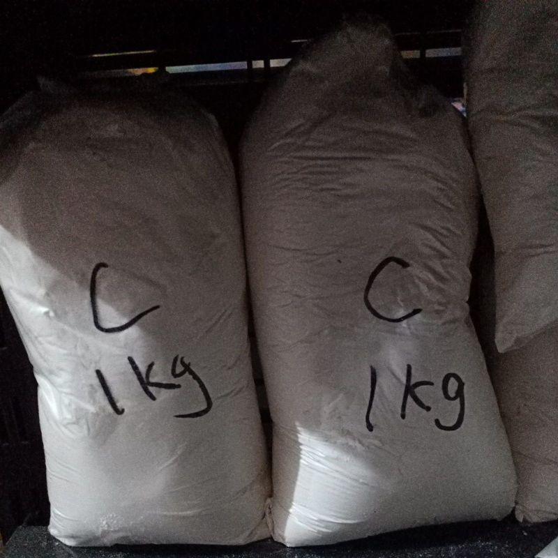 

TERIGU CAKRA TIMBANGAN 1 KG