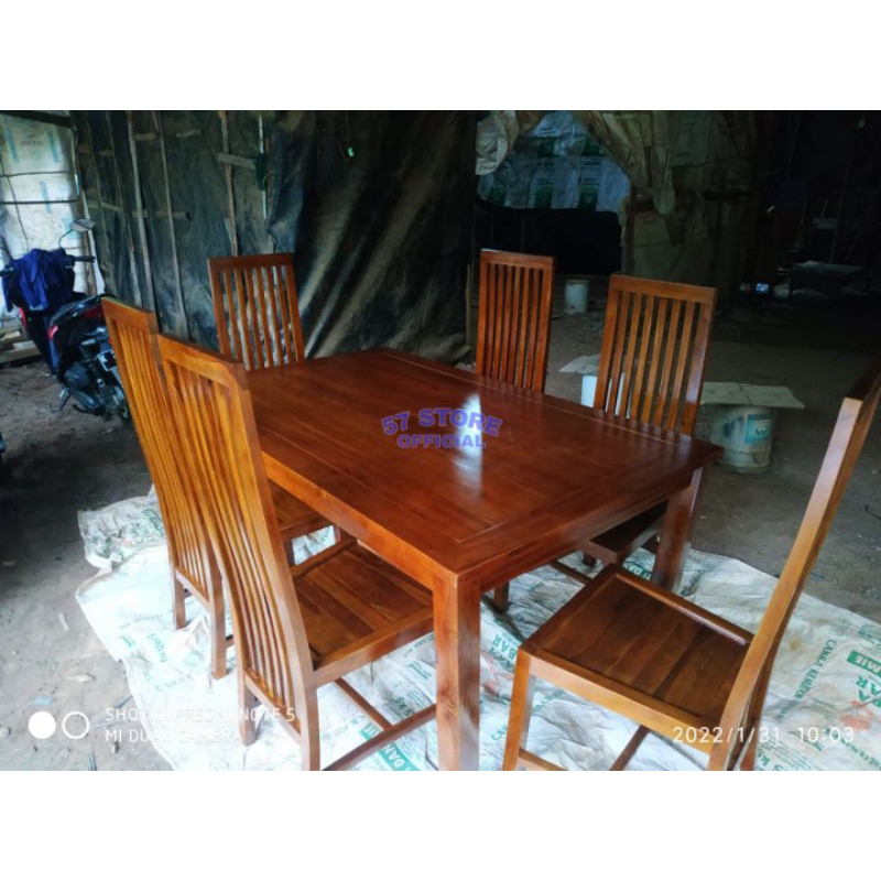 Set Kursi Makan/ Meja Makan Polos kayu jati Jepara 1 Meja + 4 Kursi