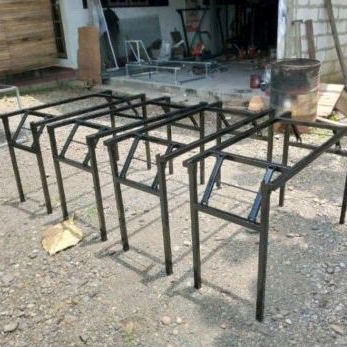 Rangka ukuran P150*L50*T75 besi hollo galvanis meja lipat siku pegas engsel