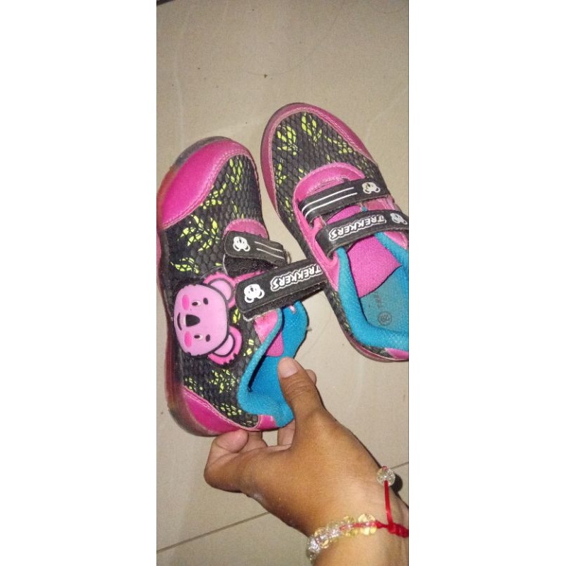 pl sepatu anak