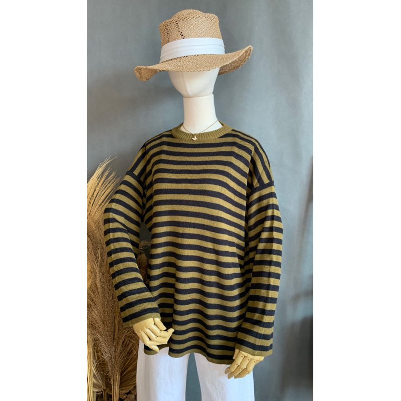 Athalia Oversize Stripe Sweater Knited | atasan knit oversize santai adem lembut garis