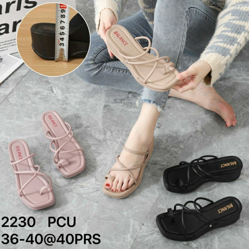 2230 Original Sandal Balance Wedges Karet Motif Silang Jempol Tali Kabel Selop Wanita Terbaru Platform Jepit Import Tinggi 5 Cm Sendal Sepatu Japit Jelly Slop PVC Cewek Perempuan Impor Ringan Elastis Empuk Cantik Elegan Semi Formal Sol Tebal