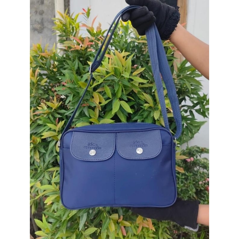 Tas Selempang Wanita 2kantong depan#