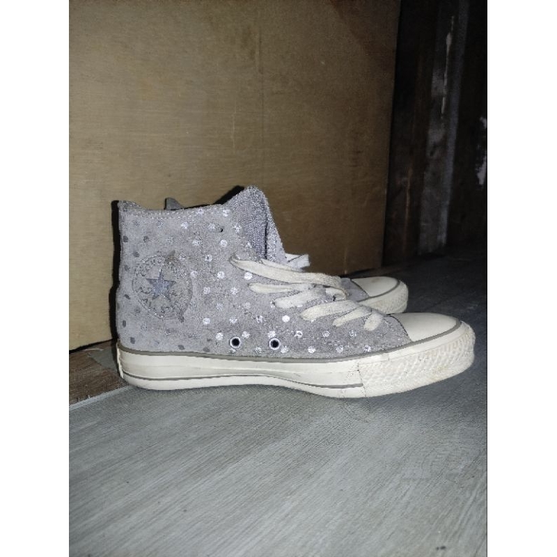 converse kulit