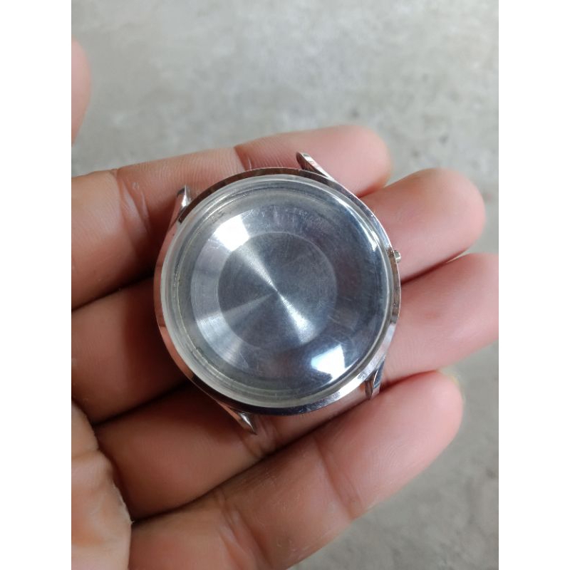 kesing jam Titus matic