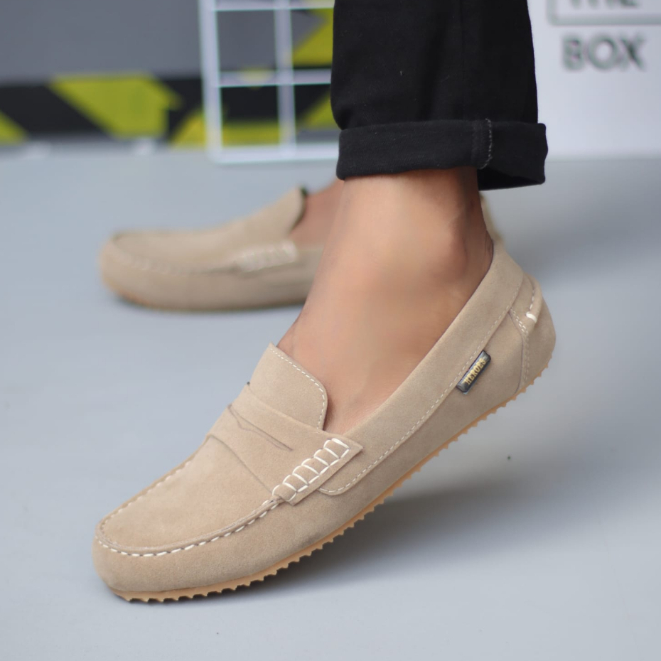 Sepatu Slip-on Casual Hitam Kerja Pria Crafts Noah