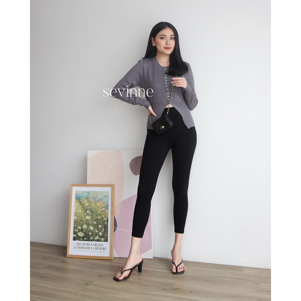 Sevinneclothing - YUJI Top