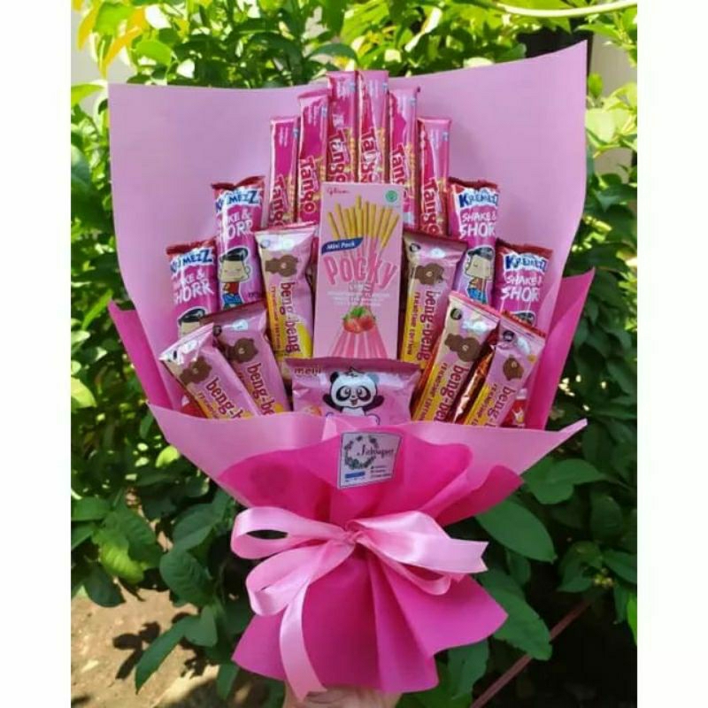 

BUKET SNACK PINK MURAH MERIAH