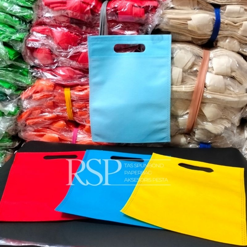 

Tas oval press/ tas spunbond 20 x 26 (isi 20 pcs)