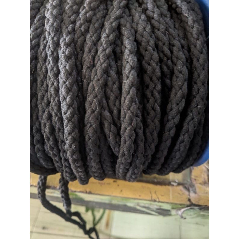 Tali Sumbu / Tali Kepang / Tali Polyester /Tali Jaket / Tali Celana Kolor / Tali Spindel Meteran Mur