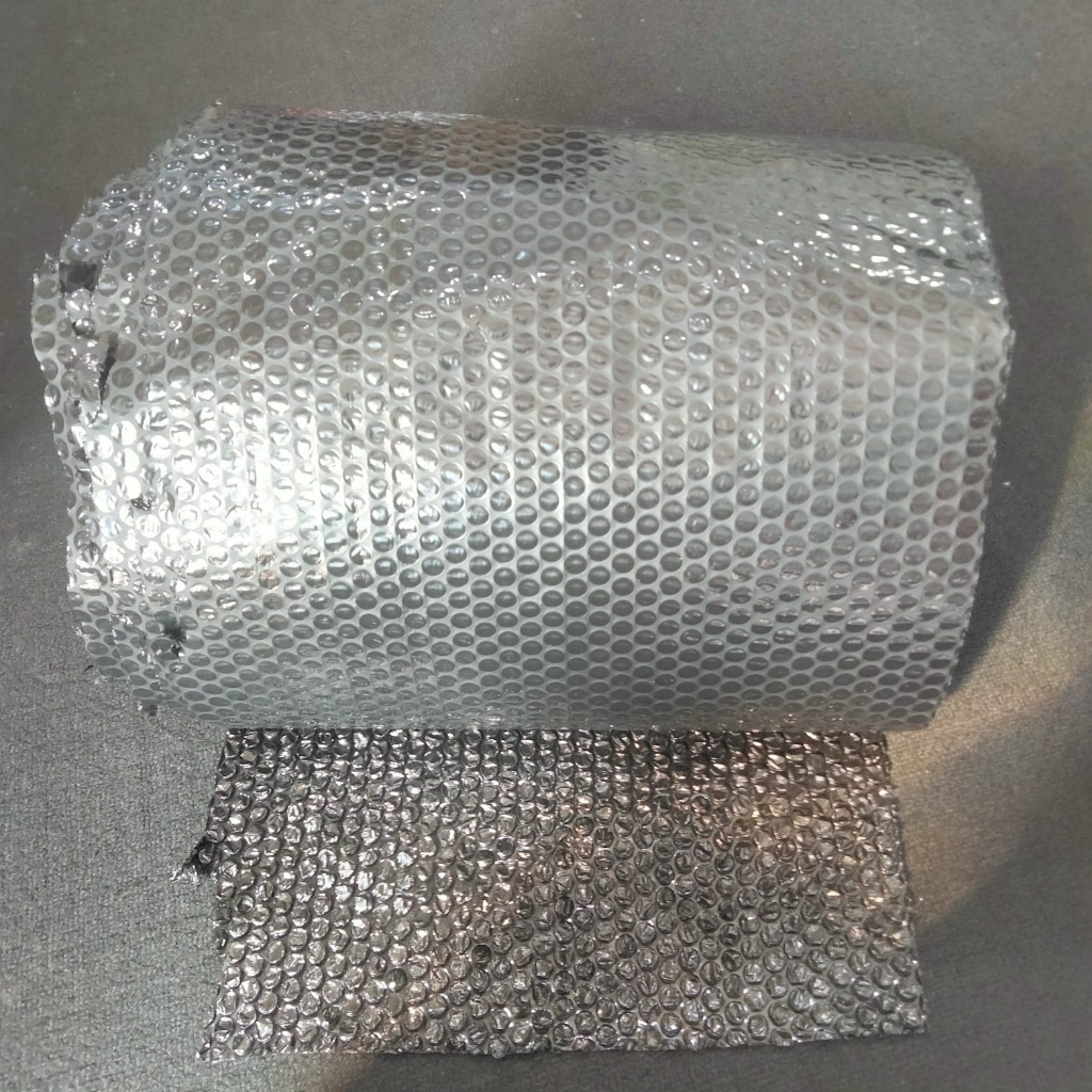 

tAe Extra Packing Bubblewrap Untuk 1 Dus Dari Isi 20 - 80 Pcs Botol