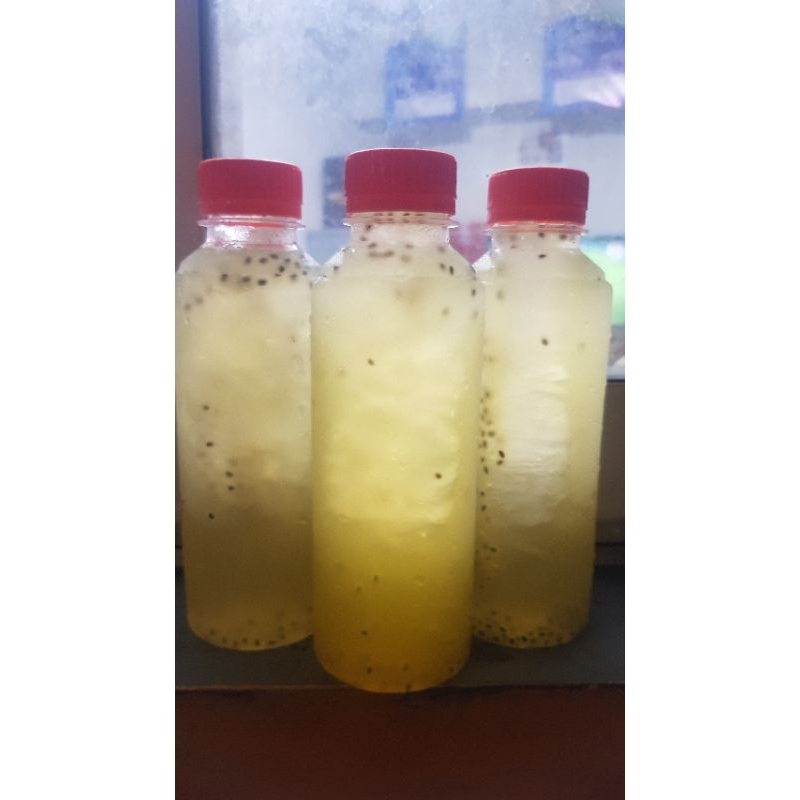 es jeruk sonkit selasi selalu fresh. terima kirim ke cafe atau resto