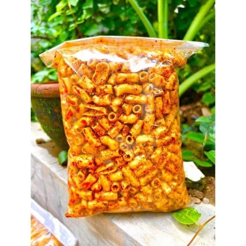 

Macaroni pedas daun jeruk kemasan1kg