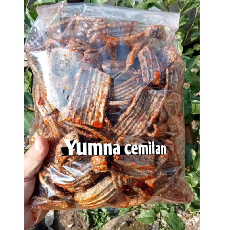 

Kerupuk Jengkol Pedas makanan pedas Seblak kering kerupuk jengkol pedas isi 250 grm ,isi 500 gram