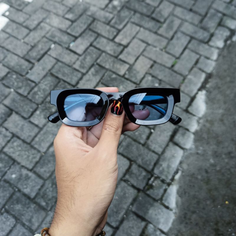 Vincent Skinny Bold Glasses Black/Blue