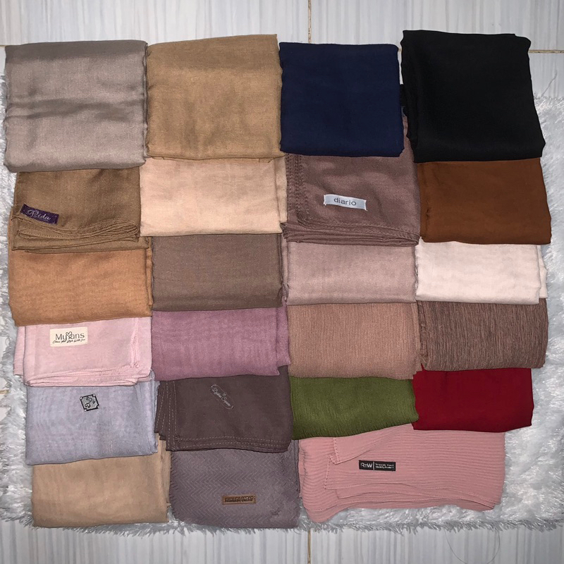 hijab kerudung paris bella motif voal square plisket pashmina