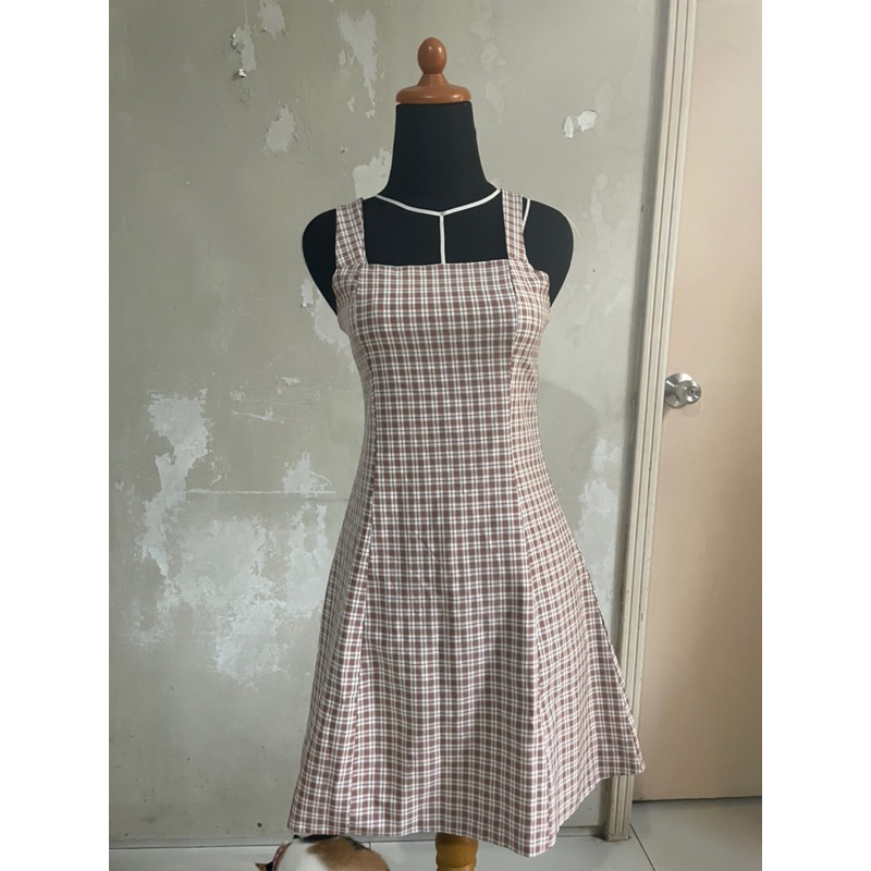 Preloved Korean Style Pink Plaid Dress