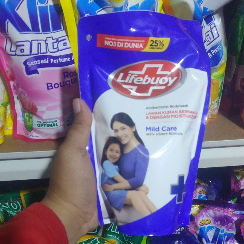 sabun mandi lifebuoy cair refil 400ml_ lifebuoy 400ml