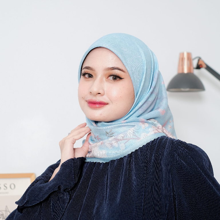 Shanum - Ultrafine Selulosa dusty blue scarf hijab motif Kerudung segiempat