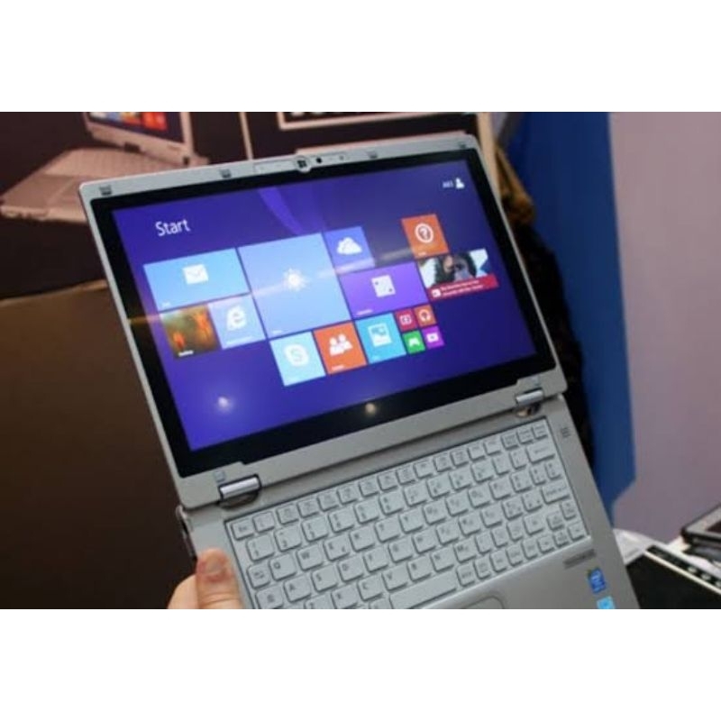 LAPTOP PANASONIC CF AX2