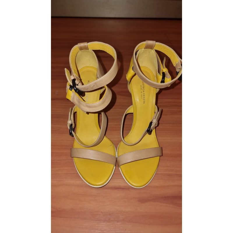 SEPATU BOTEGA VENETA ORIGINAL SIZE 36 (PRELOVED)