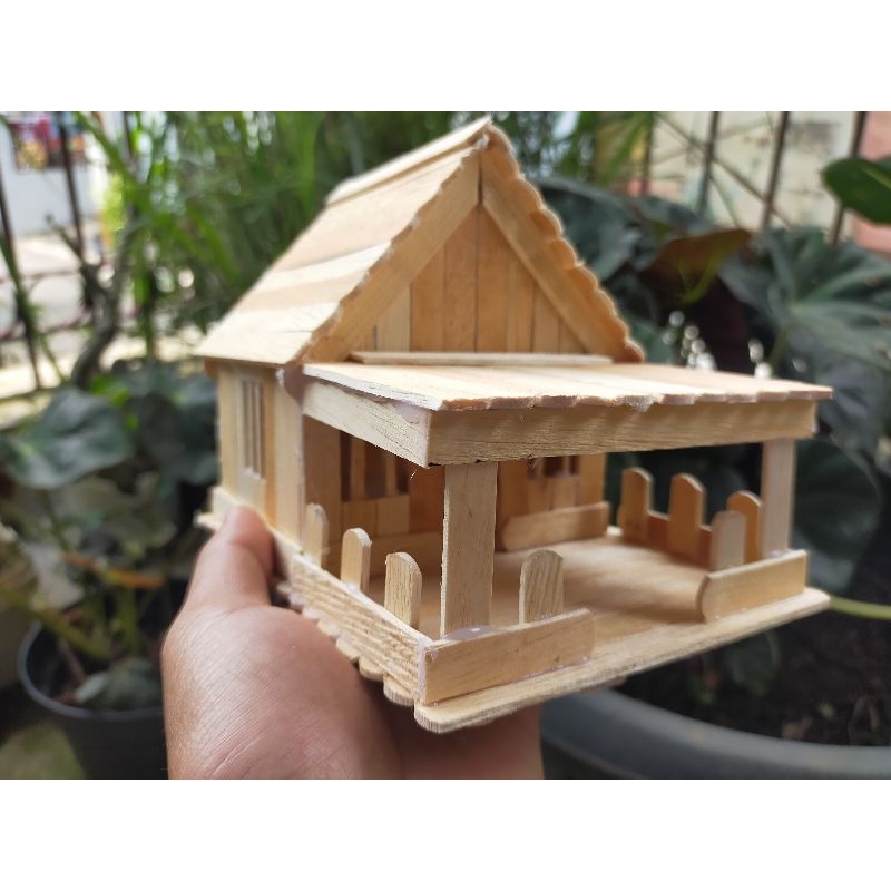 Miniatur Rumah Stik Es krim