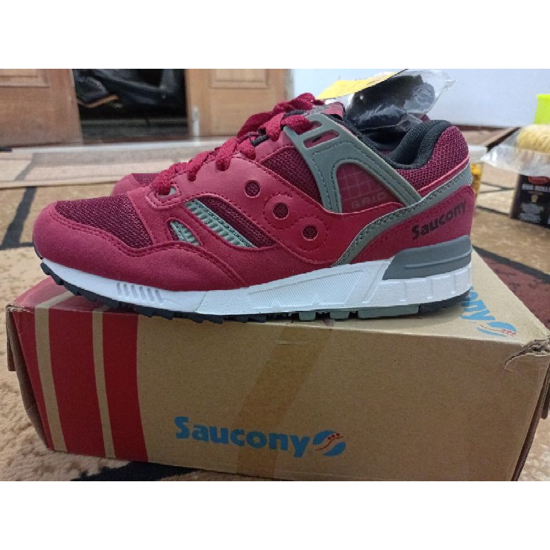 Saucony grid SD
