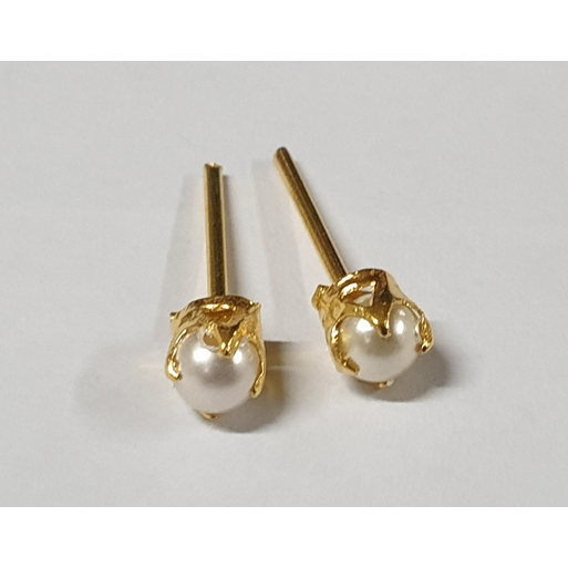 Aksesoris emas muda giwang mutiara