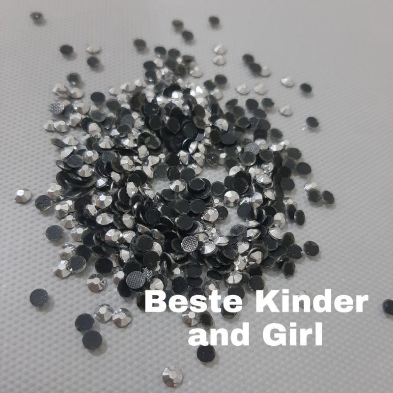 HOTFIX HOT FIX PAYET SILVER HITAM SUPER PREMIUM MOTE KRISTAL RHINESTONE DIAMOND SWAROSKI TEMPEL