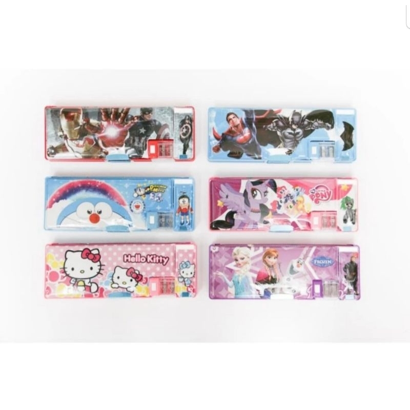 

Tempat Pensil Magnet Karakter 1818