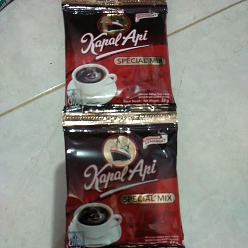 

kapal api special mix dan kapal api mantap