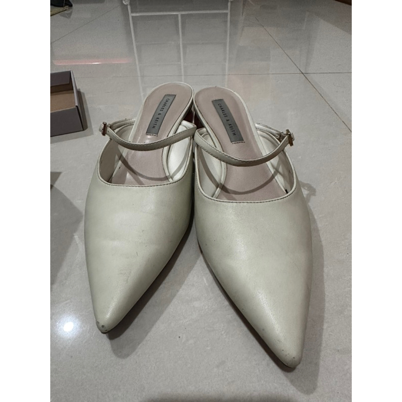 Sandal Charles & Keith