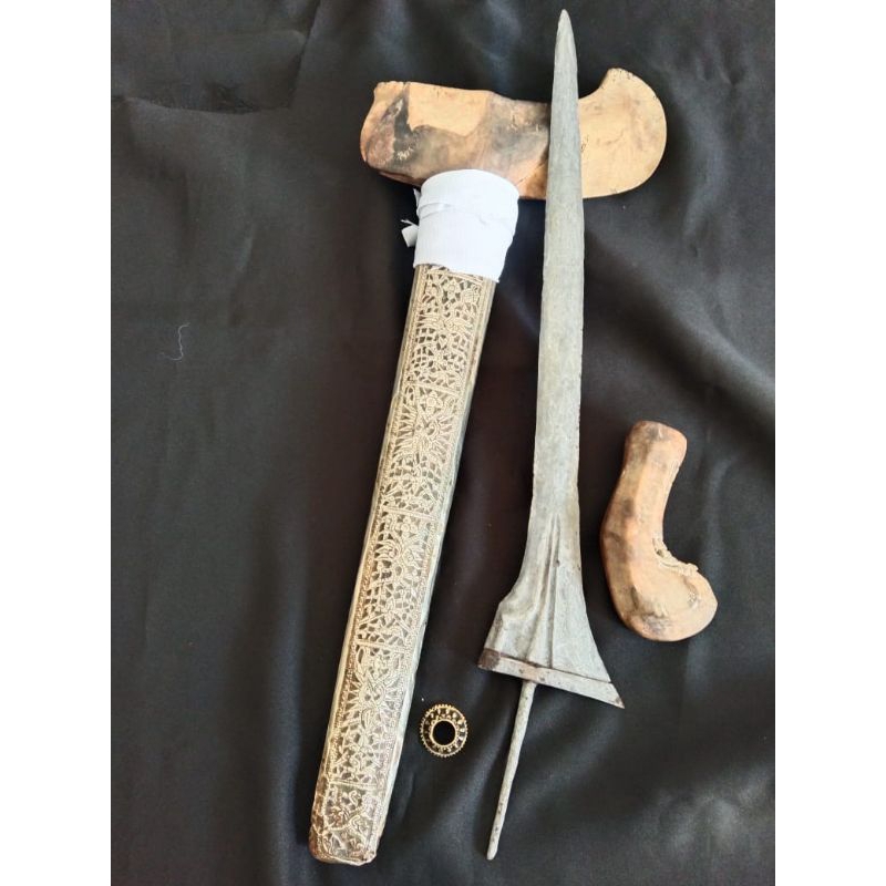 KERIS LURUS SEPUH LOKASIAN JST " Jalak Sangu Tumpeng " ORIGINAL