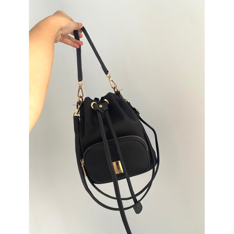 [bisa nego] tas serut (drawstring) st scott london