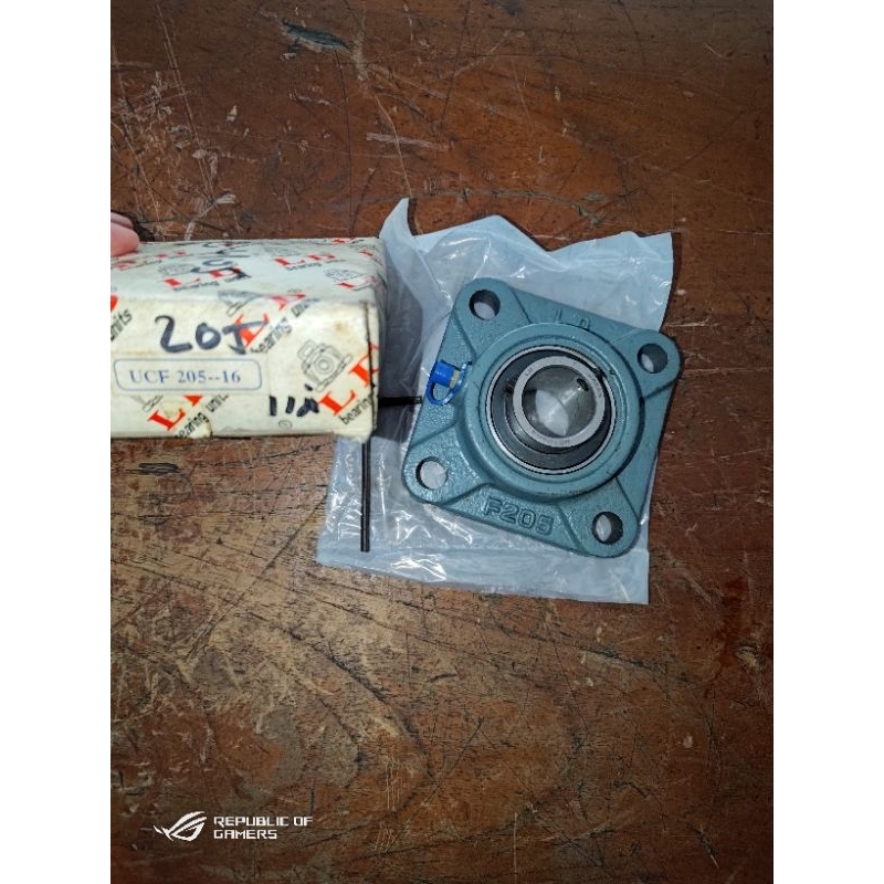 pillow block/kelahar duduk model kotak UCF205-16