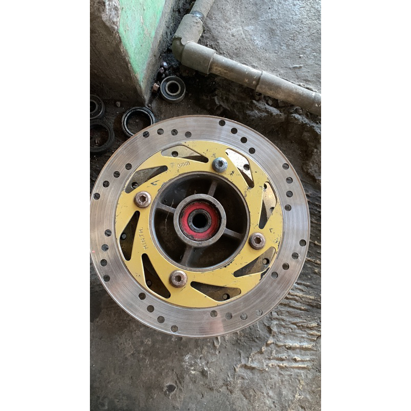 Tromol belakang ninja R/RR