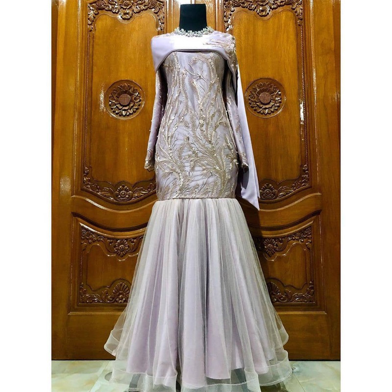 Dress Wisuda