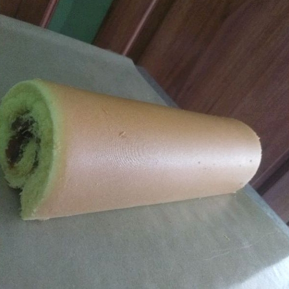 

Bolu Gulung pandan wangi bolu gulung lembut empuk dan wangi rollcake pandan isi keju dan nanas