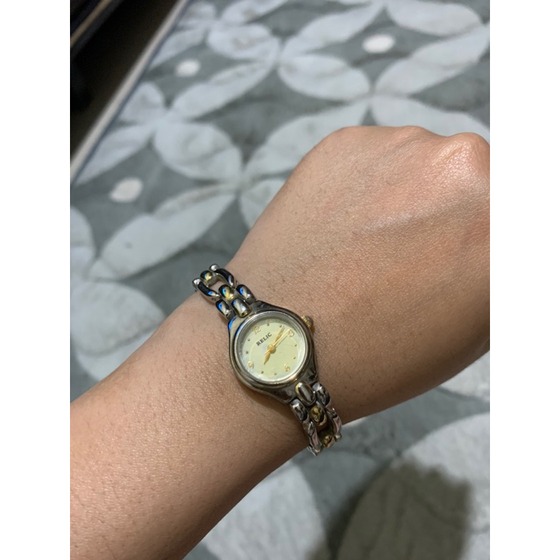 Preloved Jam Tangan Relic