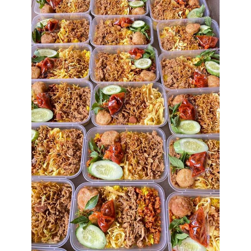 

paket nasi kuning