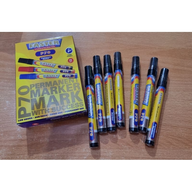 

Spidol permanen Faster P70 warna hitam