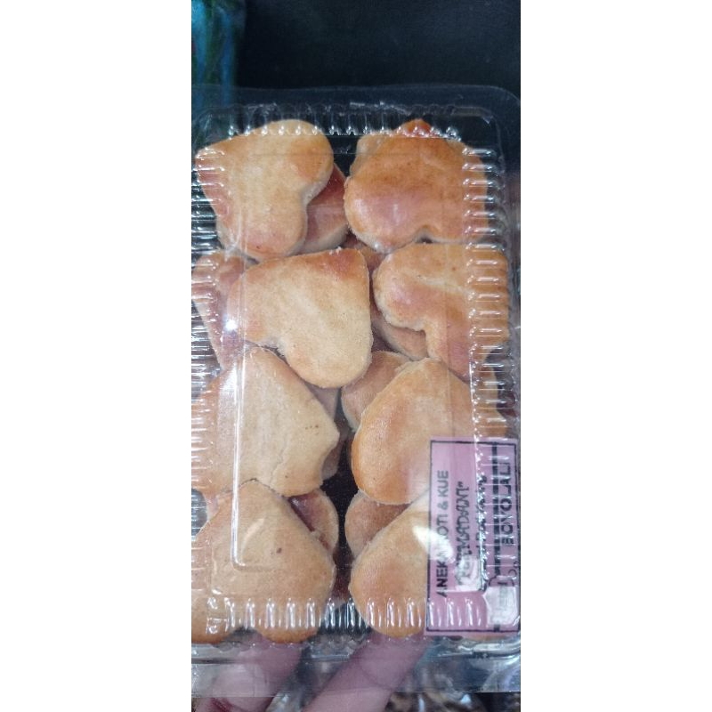 

kue kacang ekonomis isi 24 pcs