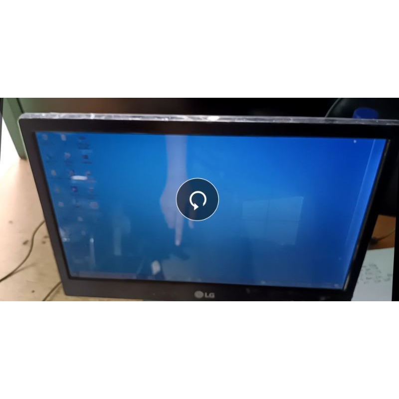 monitor komputer LED 16 in minus